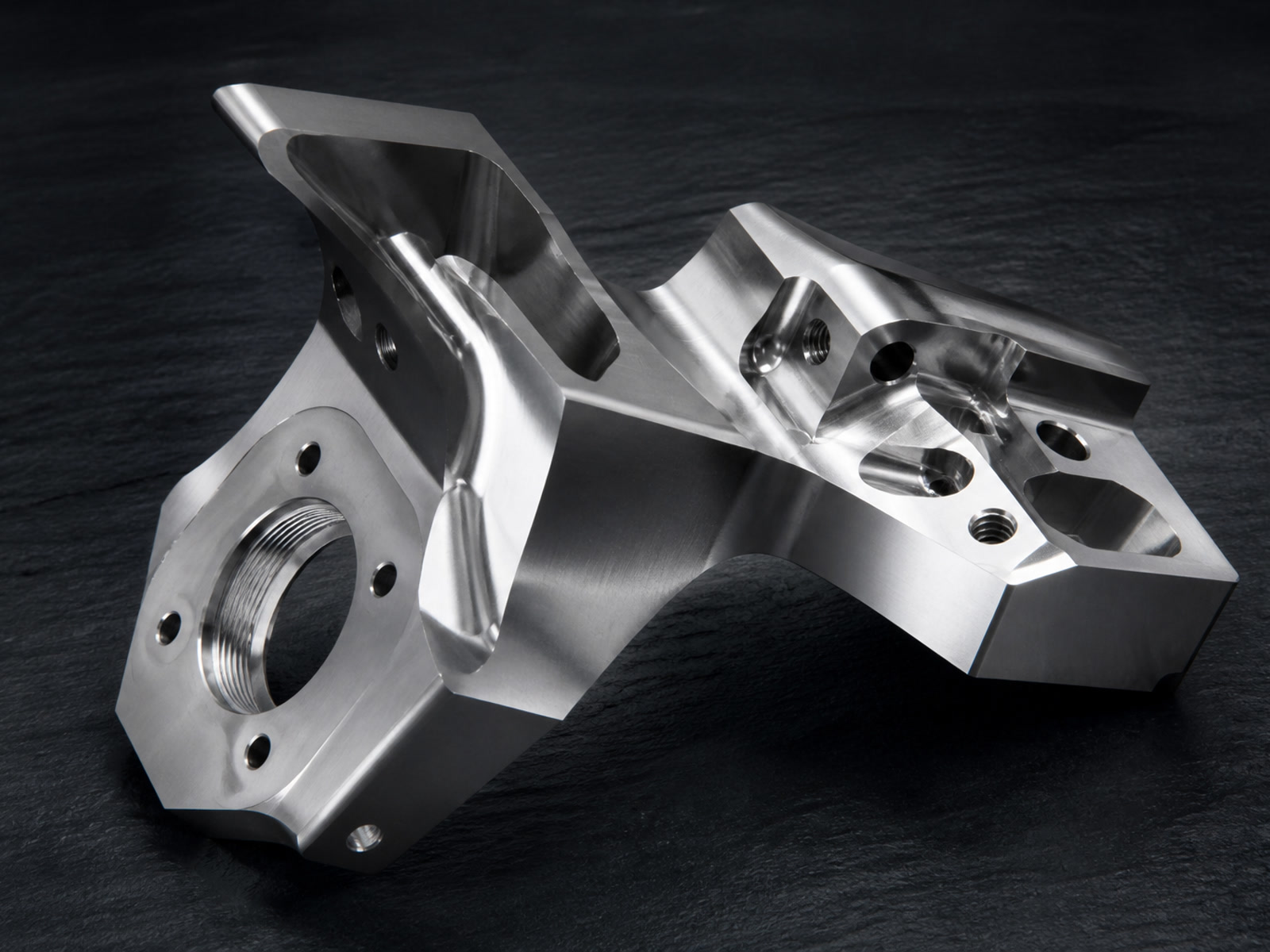 Complex 5-Axis Parts in Difficult Alloys