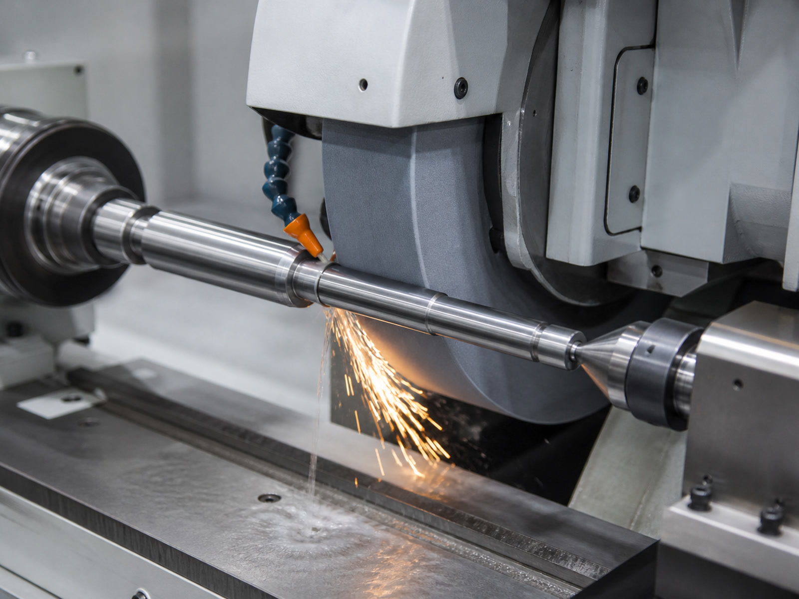 Cylindrical Grinding for Difficult Alloys ±0.002 mm