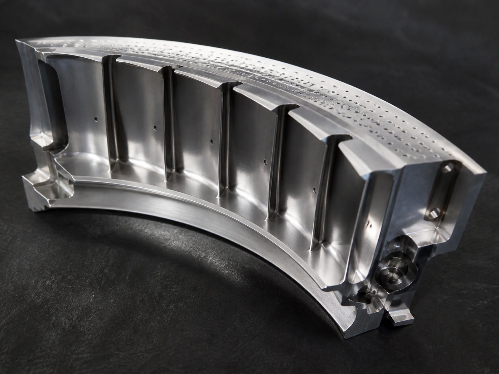 Gas Turbine Parts CNC Machining in Superalloys